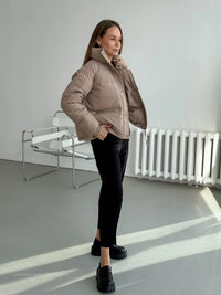 Stilvolle, leichte Damen Jacke für Herbst und Winter