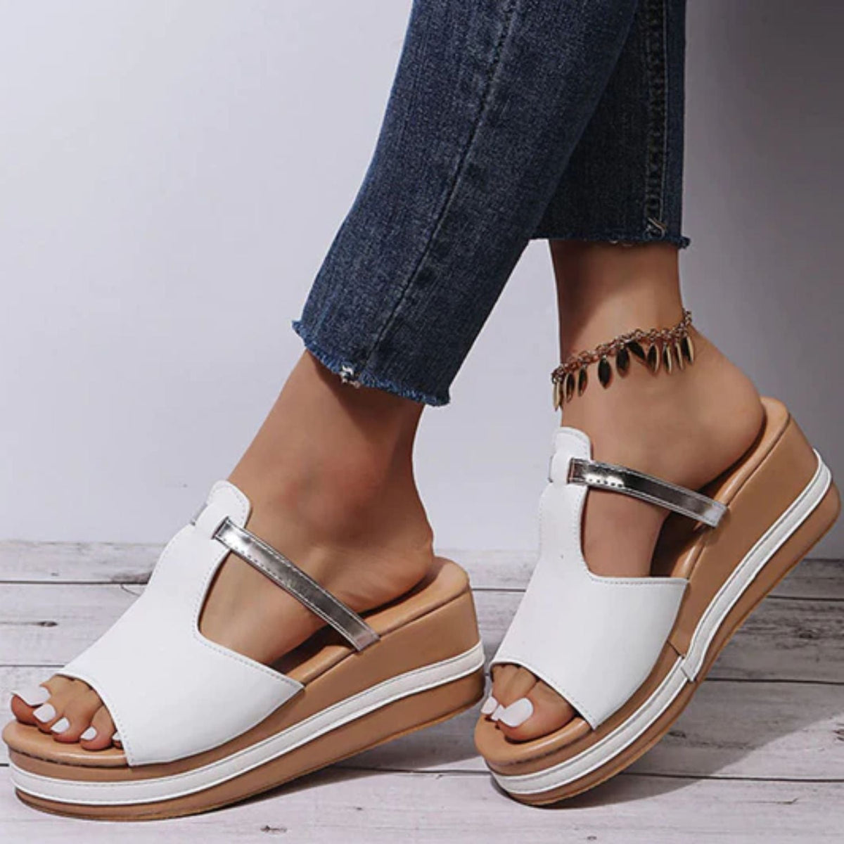 Althea | Damen Modische orthopädische Sandalen