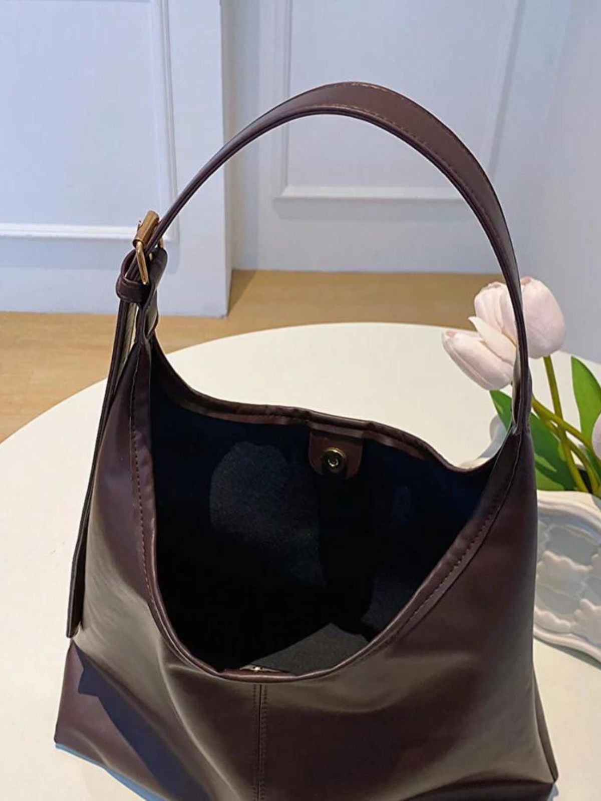 CELINE-TOTE Allure Europe